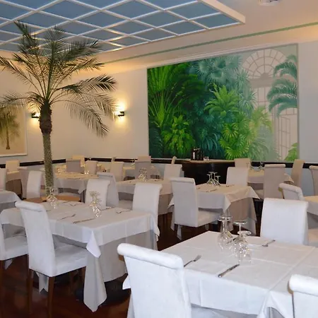 Giardino Hotel 2*