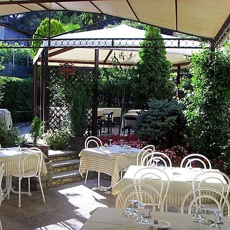 Giardino 2* Cernobbio