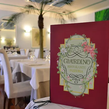 Hotel Giardino 2*