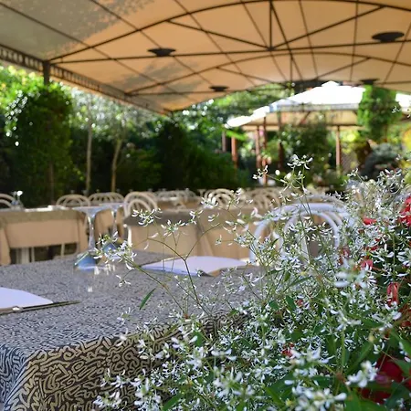 Giardino מלון